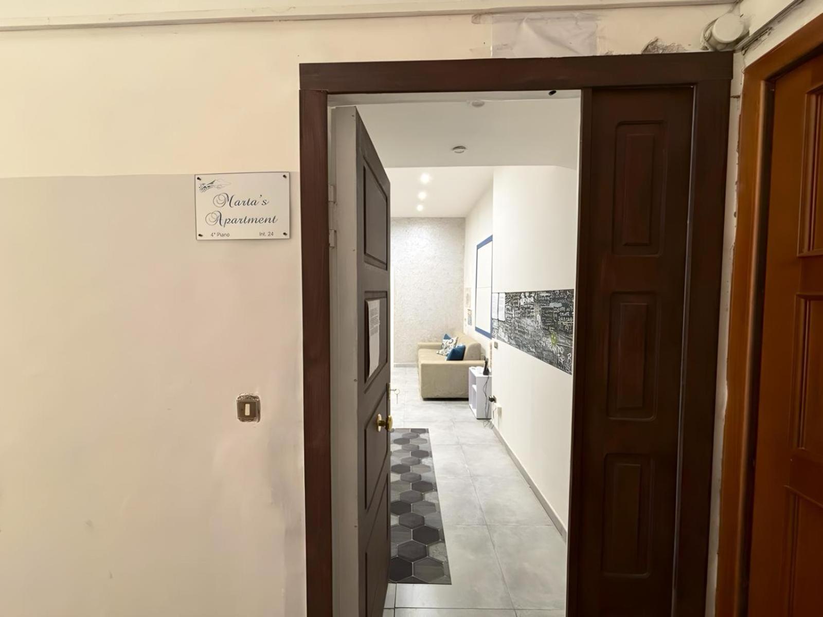Marta'S Apartment 나폴리 외부 사진