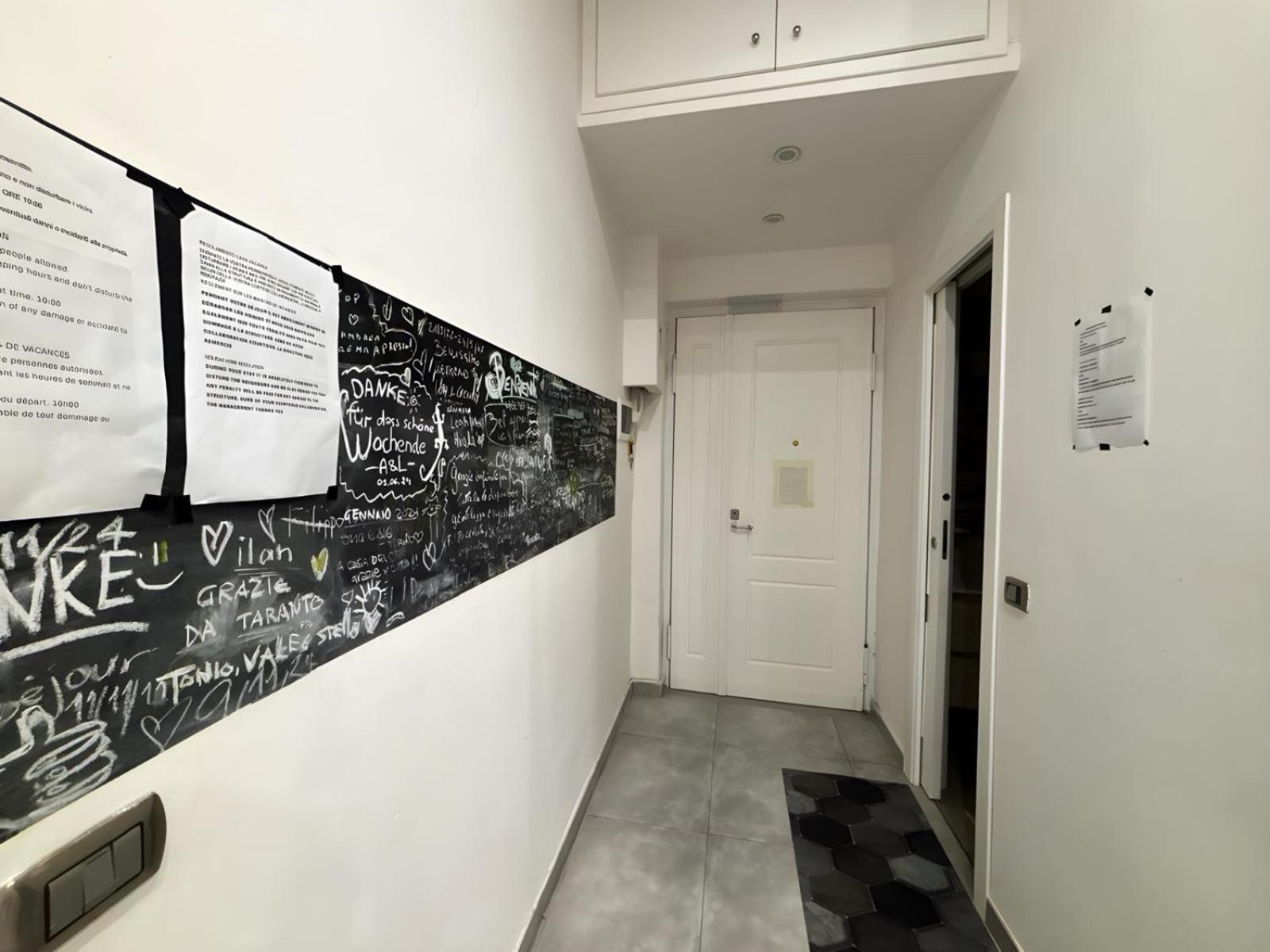 Marta'S Apartment 나폴리 외부 사진